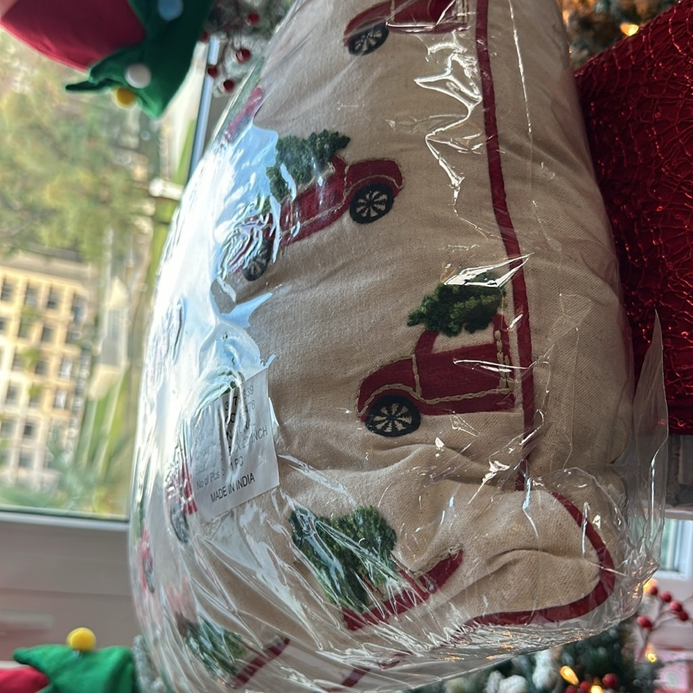 20x20 Christmas tree buggy pillow - Picture 5 of 9